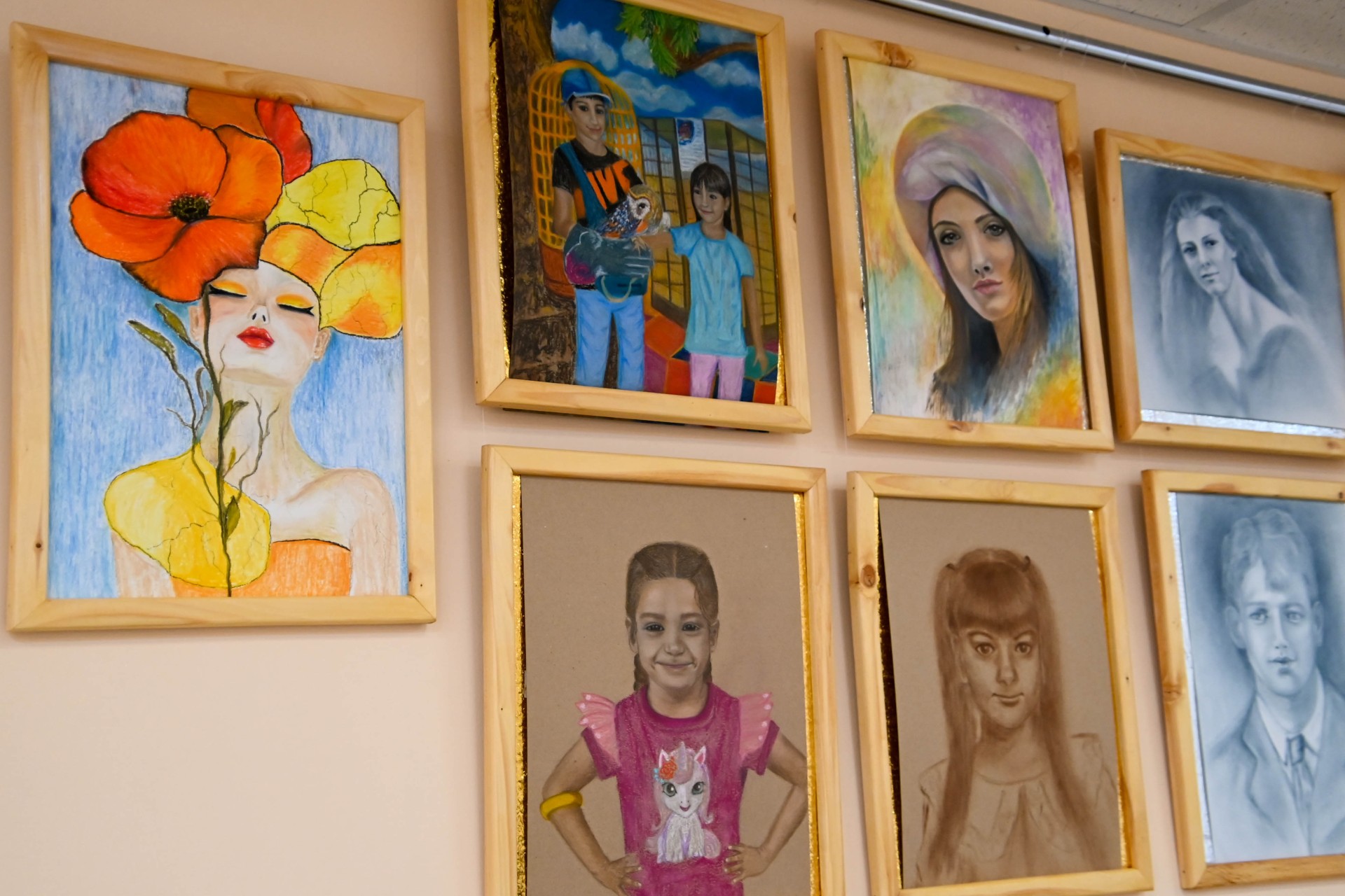 «Снег бывает розовым»:  история одной выставки и одной мечты